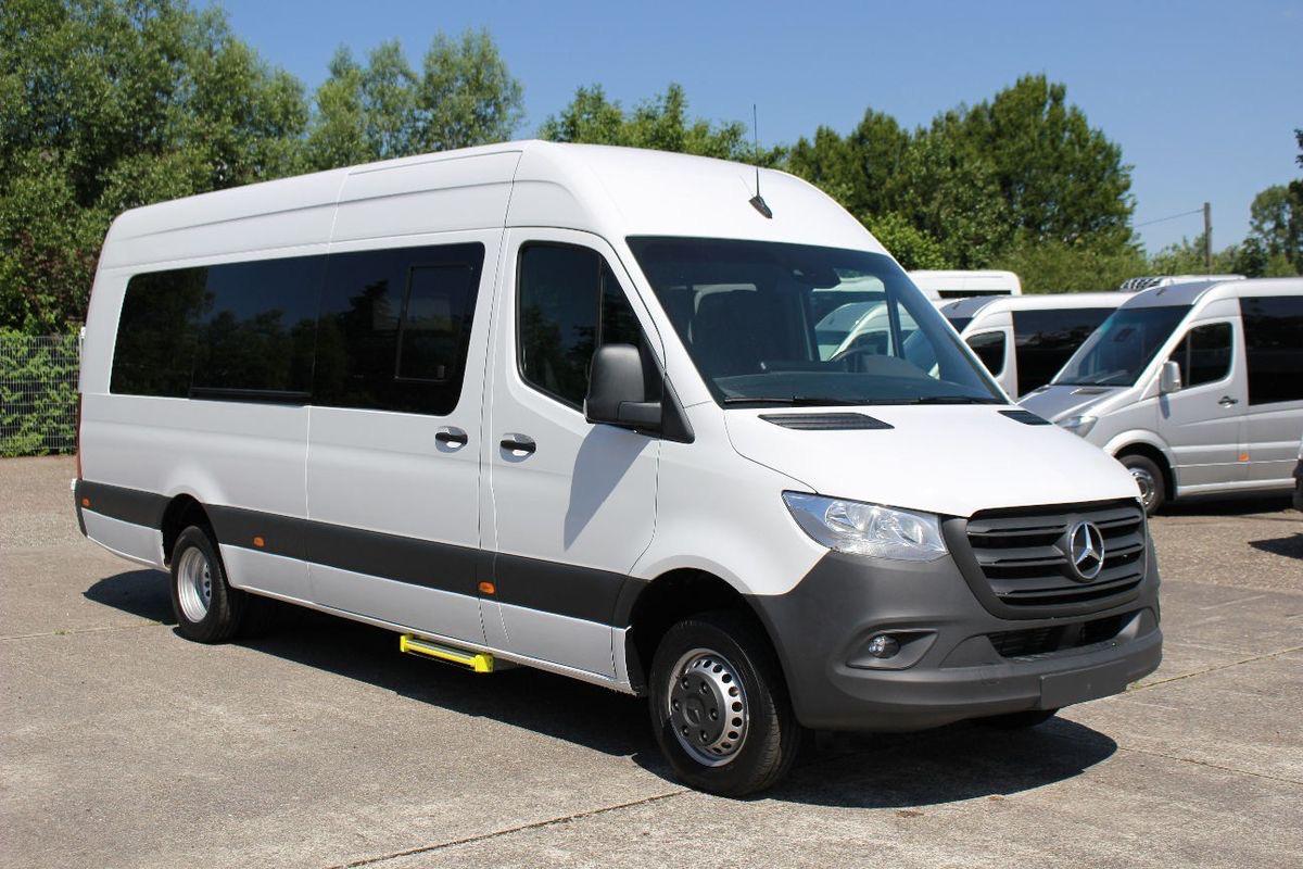 Private transfer vehicle